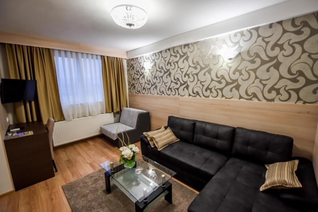 Hotel Požega Extérieur photo